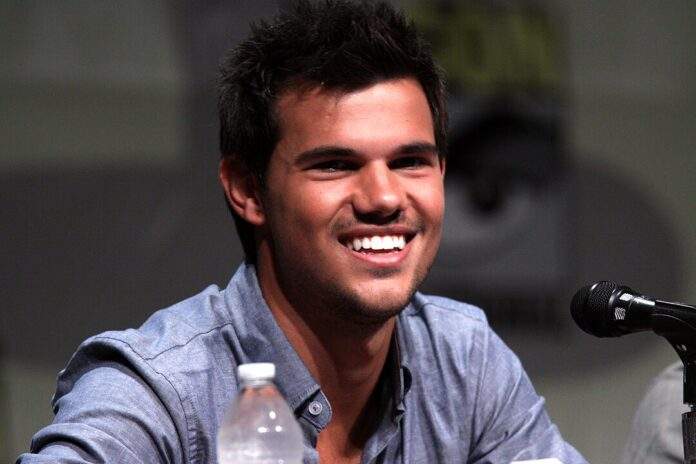 Taylor Lautner