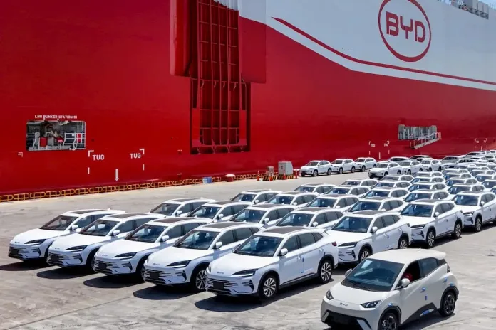 BYD Shenzhen, největší loď pro přepravu automobilů