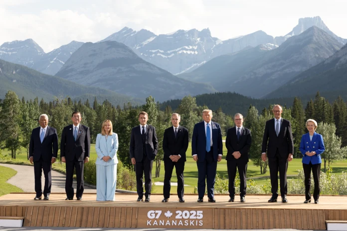 Představitelé G7 na summitu v Kanadě