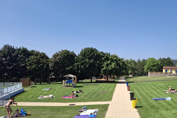Koupaliště - Vysoké teploty - Počasí - Výstraha